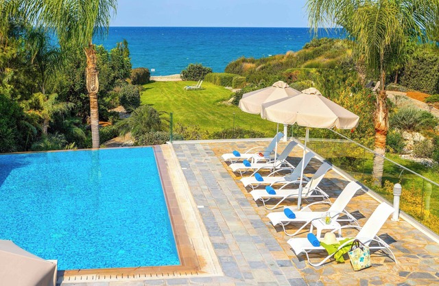 Harmonia Beach Villa