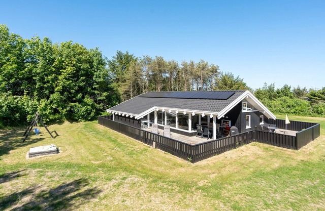 "Harriet" - 800m from the sea by Interhome