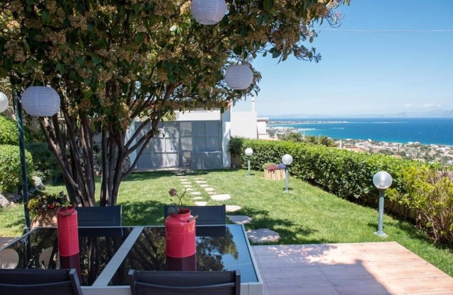 Harris elegant house superb sea view near airport
