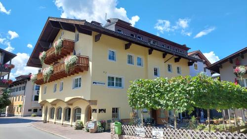 Haus Veronika - Appartements by Miha