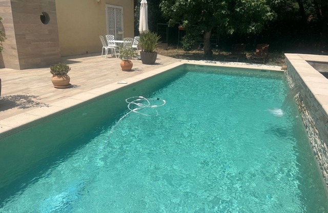 Haut de Villa au Calme Proche des Plages,commerces Forêt de Janas