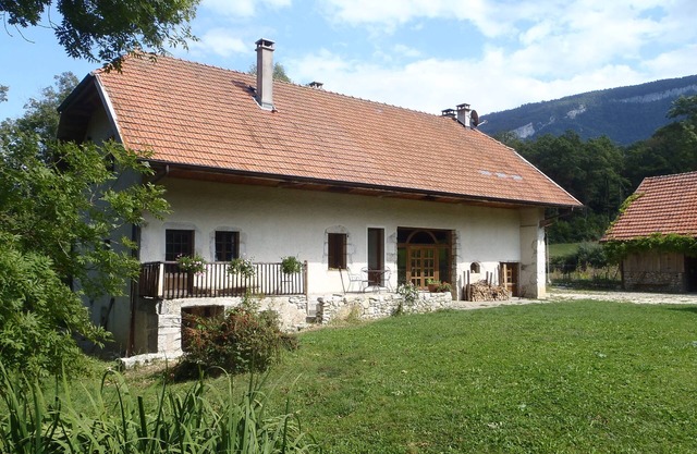 Haven of peace and rest between Annecy and Aix-les-Bains