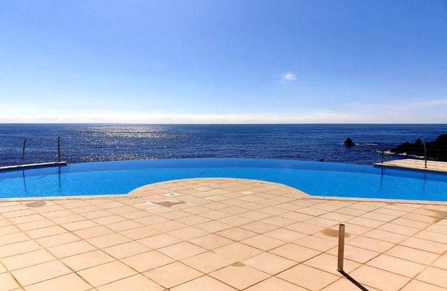 HC Azur Cap Nere 3 pieces avec grande terrasse