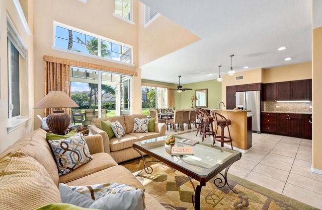 Heated Pool and includes beach gear! Waikoloa Fairway Villa L4