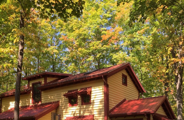 Heated Pool - Pool is open! Cottage #5 at DollyBrook just minutes from Saugatuck
