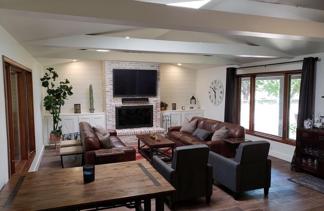 Heavenly Sedona Oak Creek Home - On the Water!