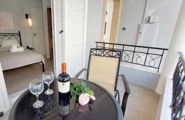 Hector Luxury House