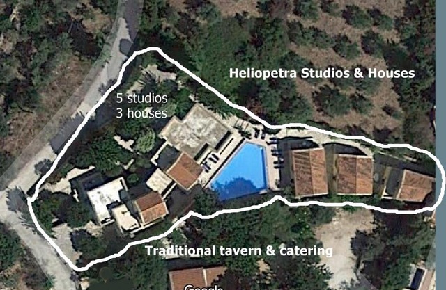 Heliopetra studios group accomodation