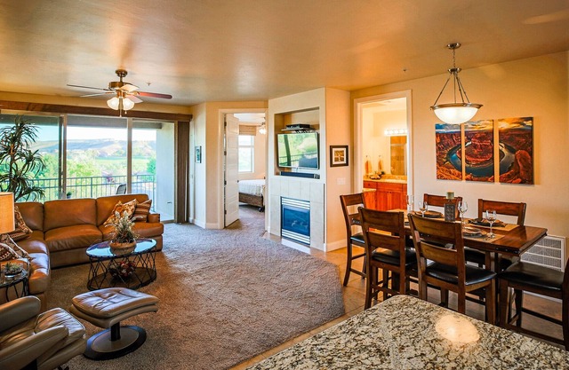 HERE IS YOUR CONDO!! BUILDING? WORKING REMOTE?? 30 DAY MINIMUM