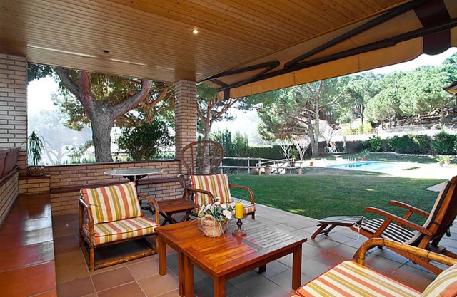 Hermosa villa confortable y espaciosa cerca del mar en Sant Andreu de Llavaneres