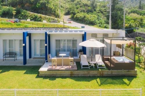 Hermit Hills Okinawa -SEVEN Hotels and Resorts-
