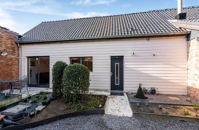 Herselt Garden Shed Retreat