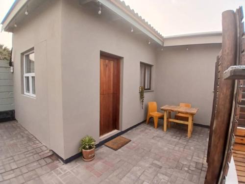 Hi-C Self Catering