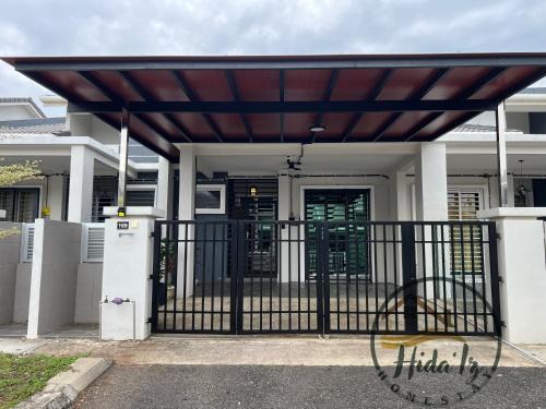 HidaIz Homestay Juasseh