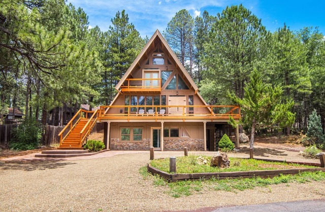 Hidden Haven | Ground Floor Cottage | 15 Min to Flagstaff