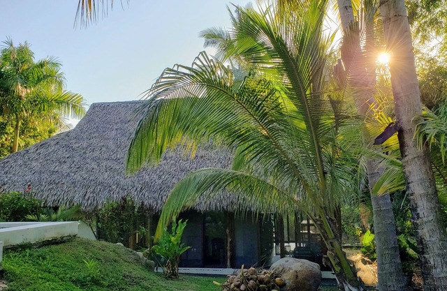 Hidden Modern Bungalow in Atami Gated Community