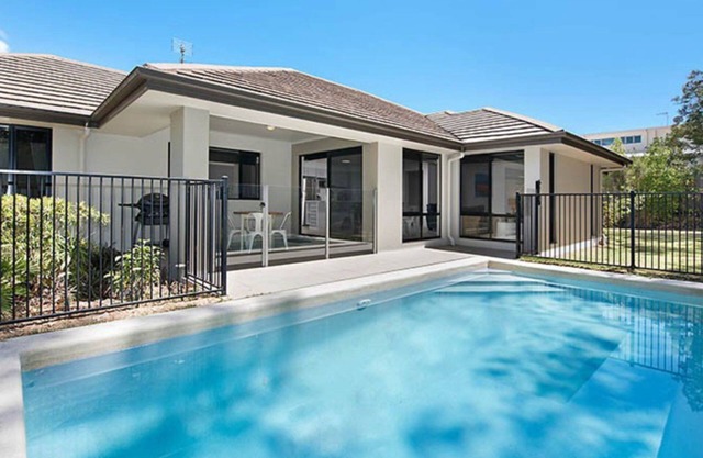 Hideaway - An elegant modern family home