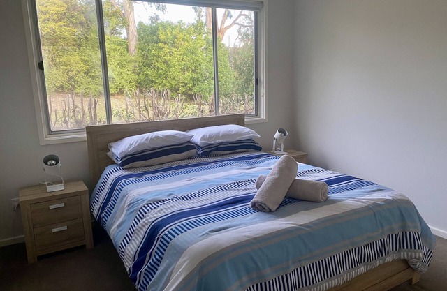 Hideaway By The Lake - The perfect lakeside holiday location!n