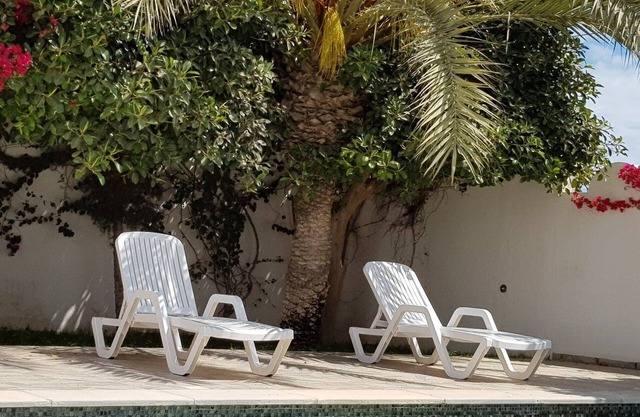High-end pool villa not overlooked