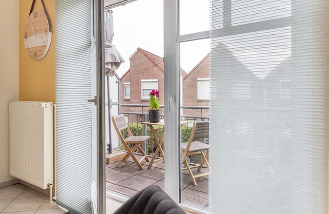 High-quality and bright: The upstairs apartment offers the fine and sat