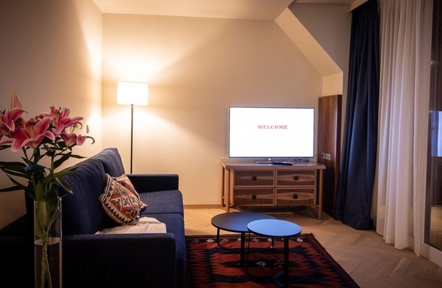 High quality furnished apartments - free wifi and air conditioning at Schönbrunn