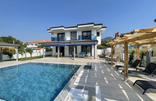 High Quality Private New Villa 4 Bedrooms in Centre of Dalyan