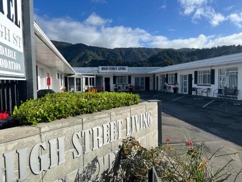 High Street Living Motel