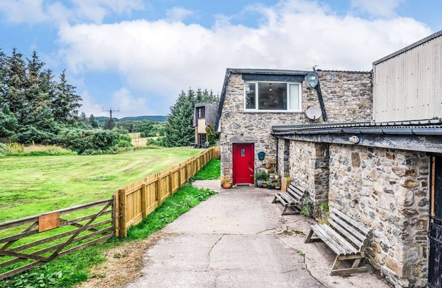 Highland Garden Room by Interhome