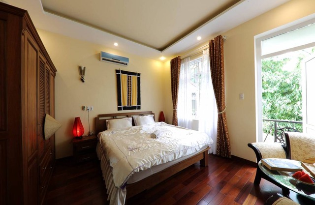 Hillside Homestay Hue - Silk Room