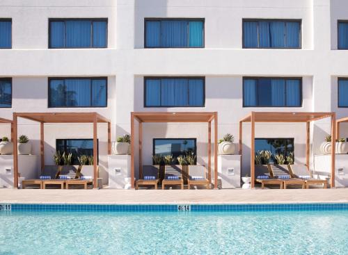 Hilton Santa Monica Hotel 