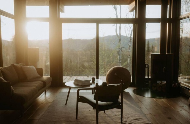 hintercabin x: a scandinavian cabin near tremblant