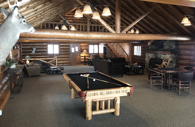 Historic Lodge near Boulder Junction 8 bed 4 bath