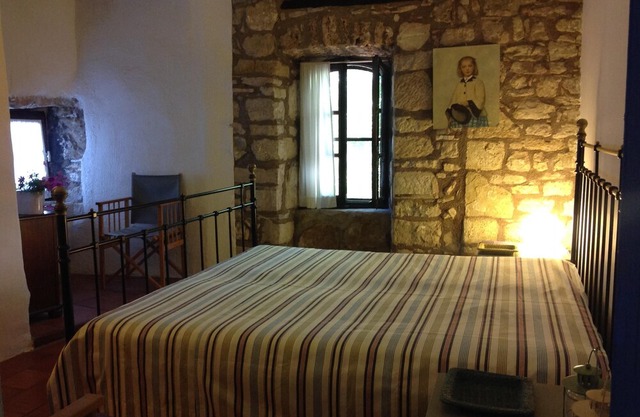 historic stone house Les Condamines