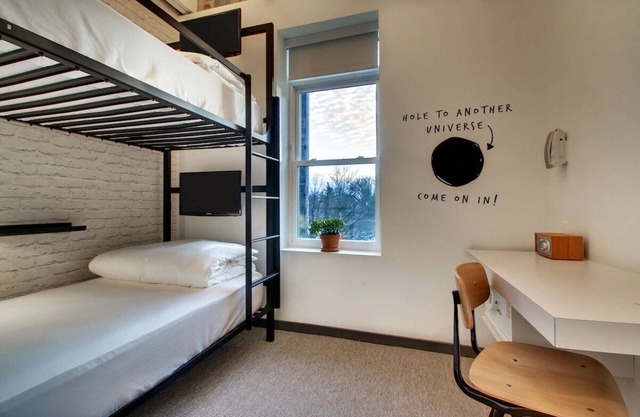 Hive Bunk, Hotel Hive, Chic Decor, Essential Amenities, Central Washington