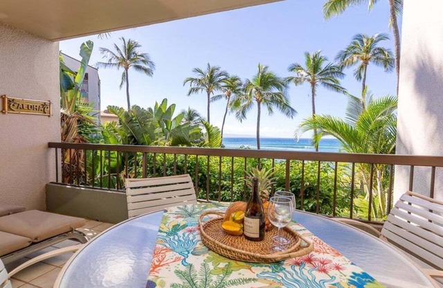 HM A207 Spacious OceanFront 1BD w Ocean View