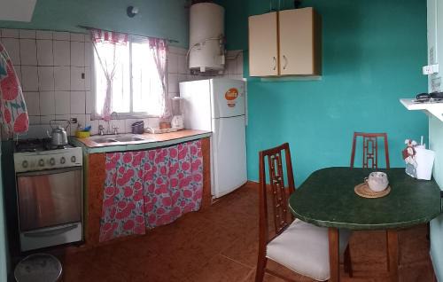 Hogar "Doña Lucia" Para 3 Personas COCHERA PRIVADA GRATIS