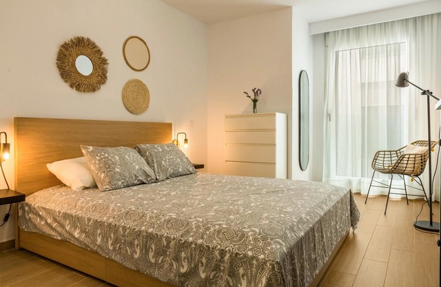 Holiday Apartment "VCV Montevideo" Centrally Located in Las Palmas de Gran Canaria with Wi-Fi