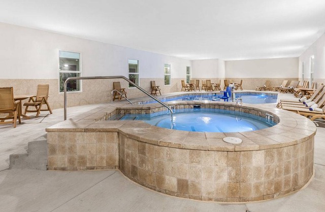 Holiday Inn Hotel & Suites Oklahoma City North, an IHG Hotel