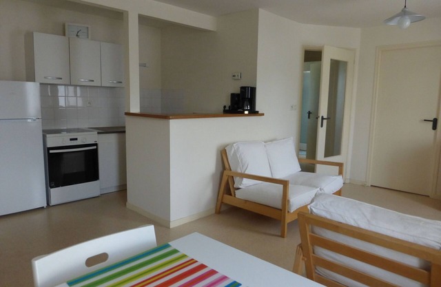 Holiday accommodation, near the beach, Ploulec'h (2nd floor, 2 bedrooms)