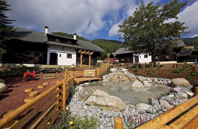 Holiday apartment with wifi and parking
