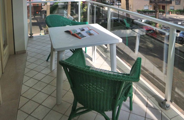 Holiday apartment mit Klimaanlage und Balkon