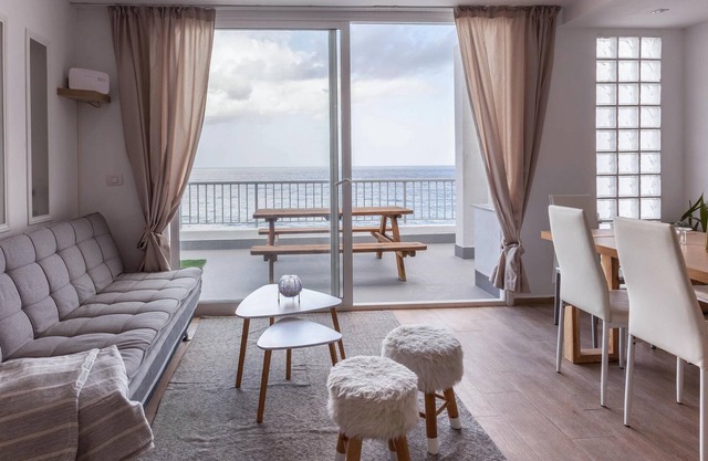 Holiday Apartment “Casa Punta Brava” with Sea View, Mountain View, Wi-Fi, A/C & Terrace; Parking Available