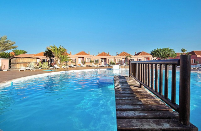 Holiday Apartment "Paulalucía" with Mountain View, Shared Pool & Wi-Fi