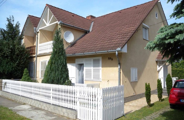 Holiday apartment with wifi and air conditioning
