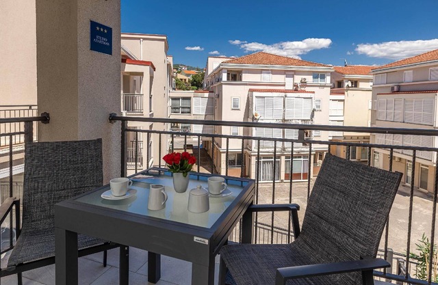 Holiday apartment Novi Vinodolski for 1 - 2 persons - Holiday apartment in one or multi-family house