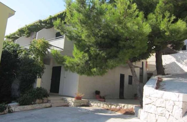 Holiday apartment 160 m to the sandy beach