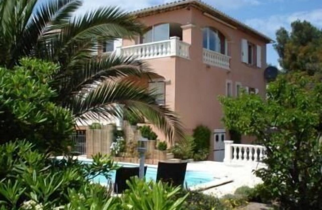 Holiday apartment Agay for 1 - 2 persons with 1 bedroom - Holiday apartment in one or multi-family h