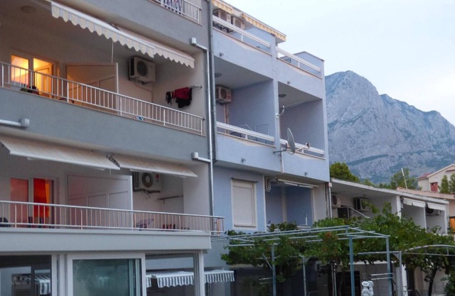 Holiday apartment Bast for 1 - 3 persons with 1 bedroom - Row house