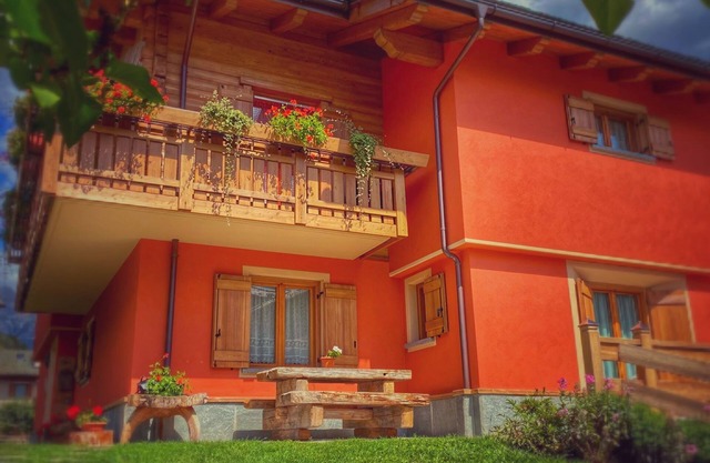 Holiday Apartment "Casa Clus Bormio 2" with Mountain View, 2 Balconies & Wi-Fi