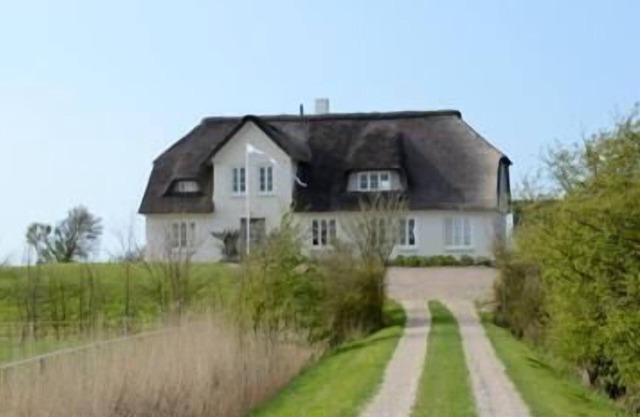 Holiday apartment Pellworm (Ort) for 1 - 6 persons with 3 bedrooms - Holiday apartment